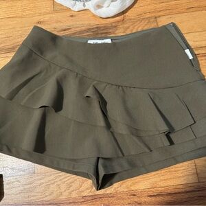 do+be mini olive green ruffle skort